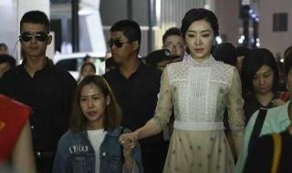 爱一万次够不够粤语